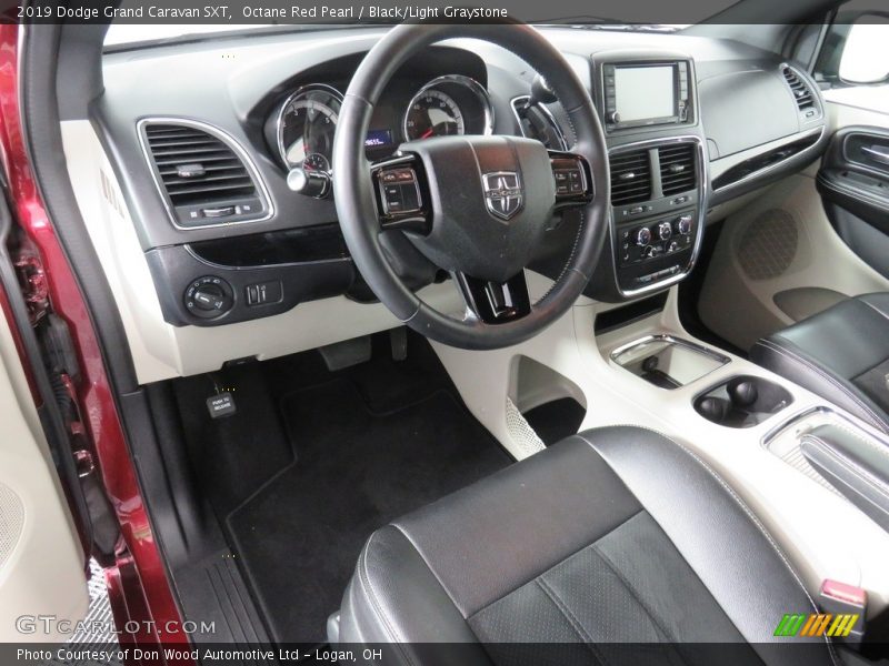 Octane Red Pearl / Black/Light Graystone 2019 Dodge Grand Caravan SXT
