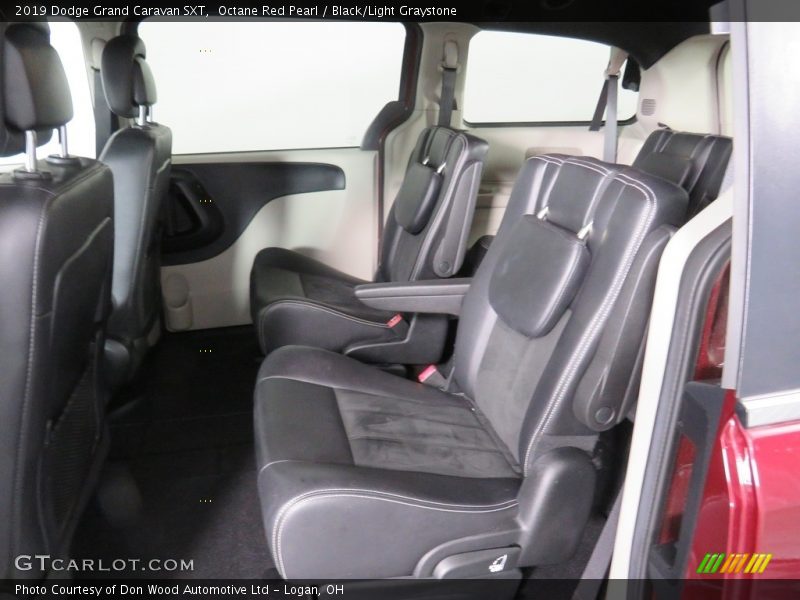 Octane Red Pearl / Black/Light Graystone 2019 Dodge Grand Caravan SXT