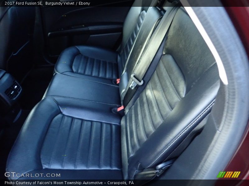 Burgundy Velvet / Ebony 2017 Ford Fusion SE