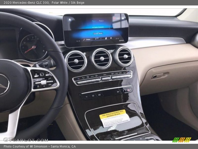 Polar White / Silk Beige 2020 Mercedes-Benz GLC 300