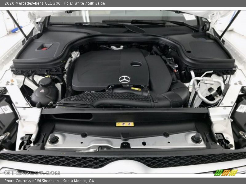 Polar White / Silk Beige 2020 Mercedes-Benz GLC 300