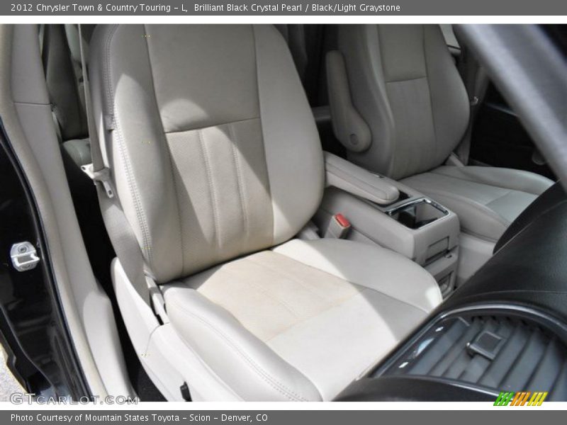 Brilliant Black Crystal Pearl / Black/Light Graystone 2012 Chrysler Town & Country Touring - L