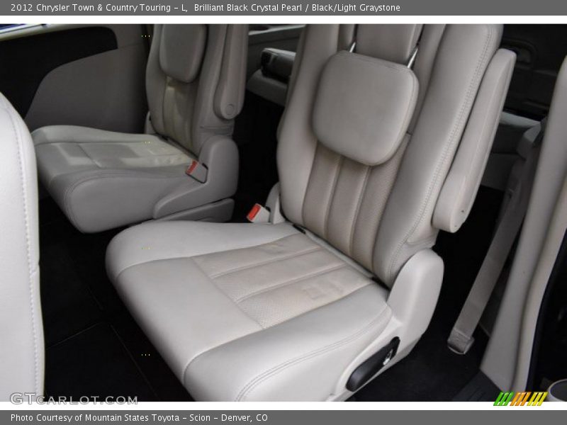 Brilliant Black Crystal Pearl / Black/Light Graystone 2012 Chrysler Town & Country Touring - L
