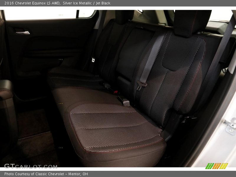 Silver Ice Metallic / Jet Black 2016 Chevrolet Equinox LS AWD