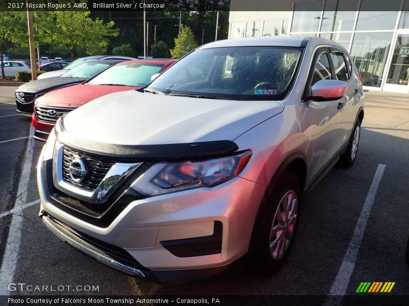 Brilliant Silver / Charcoal 2017 Nissan Rogue S AWD