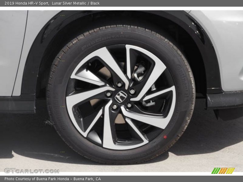 Lunar Silver Metallic / Black 2019 Honda HR-V Sport