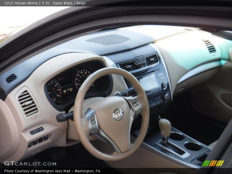 Super Black / Beige 2015 Nissan Altima 2.5 SV
