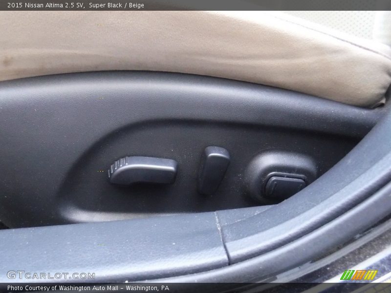 Super Black / Beige 2015 Nissan Altima 2.5 SV