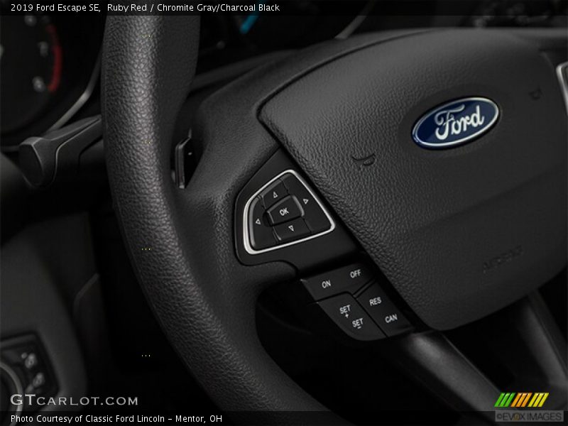 Ruby Red / Chromite Gray/Charcoal Black 2019 Ford Escape SE