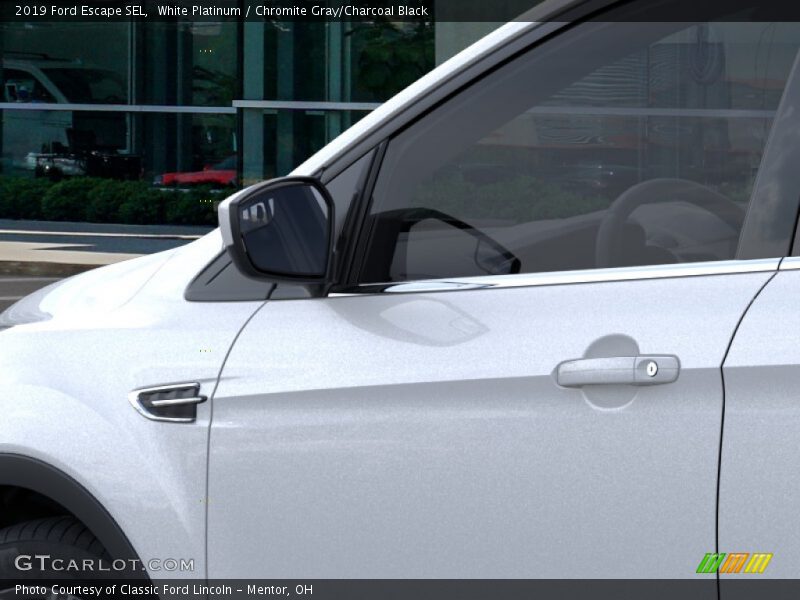 White Platinum / Chromite Gray/Charcoal Black 2019 Ford Escape SEL