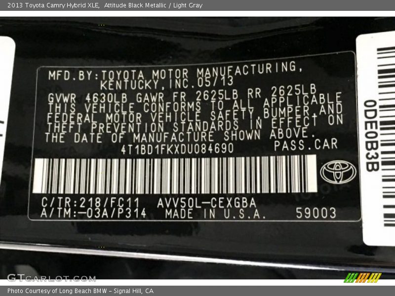 Attitude Black Metallic / Light Gray 2013 Toyota Camry Hybrid XLE