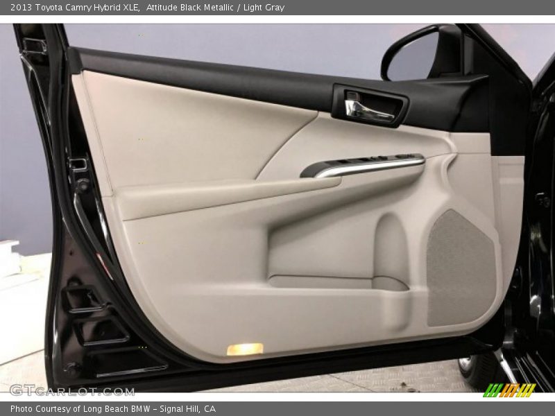 Attitude Black Metallic / Light Gray 2013 Toyota Camry Hybrid XLE