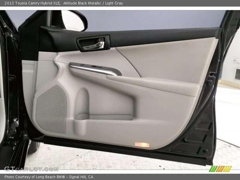 Attitude Black Metallic / Light Gray 2013 Toyota Camry Hybrid XLE