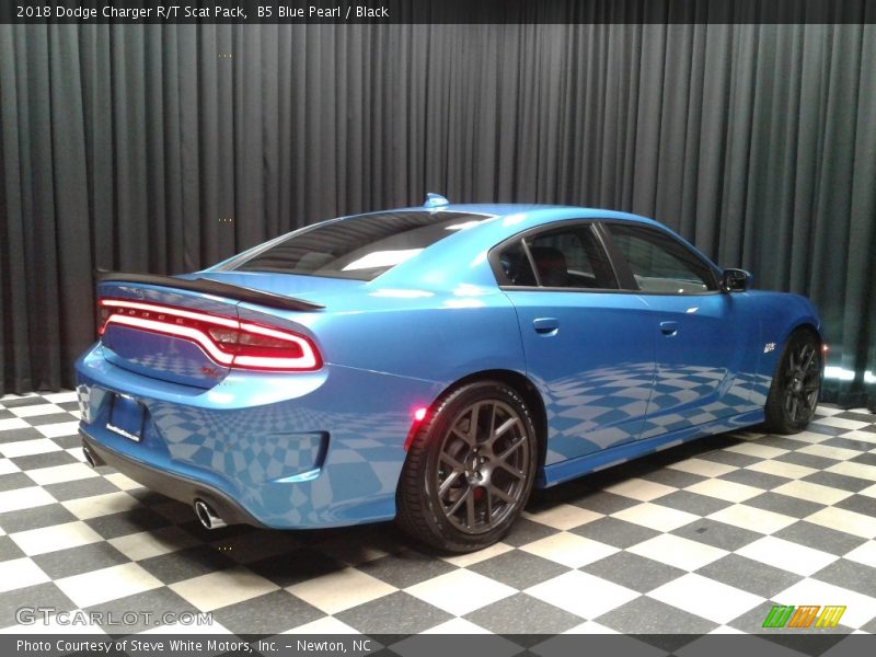 B5 Blue Pearl / Black 2018 Dodge Charger R/T Scat Pack