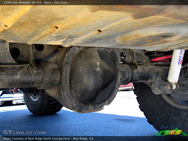 Black / Mist Grey 1998 Jeep Wrangler SE 4x4