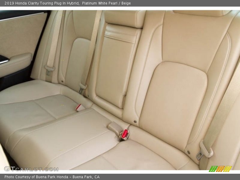 Platinum White Pearl / Beige 2019 Honda Clarity Touring Plug In Hybrid