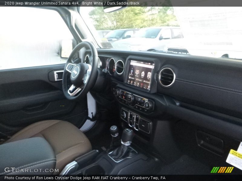 Bright White / Dark Saddle/Black 2020 Jeep Wrangler Unlimited Sahara 4x4