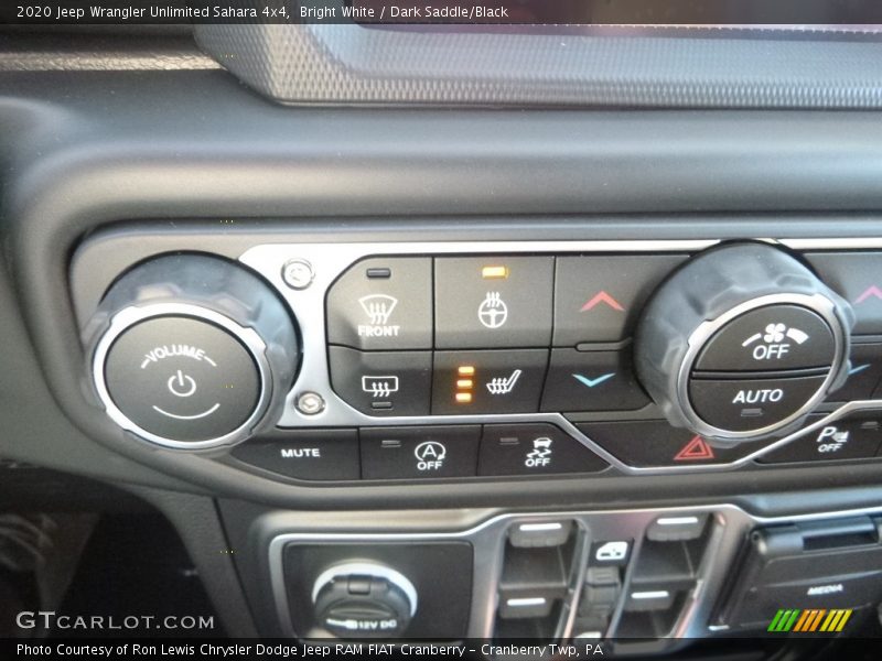 Bright White / Dark Saddle/Black 2020 Jeep Wrangler Unlimited Sahara 4x4