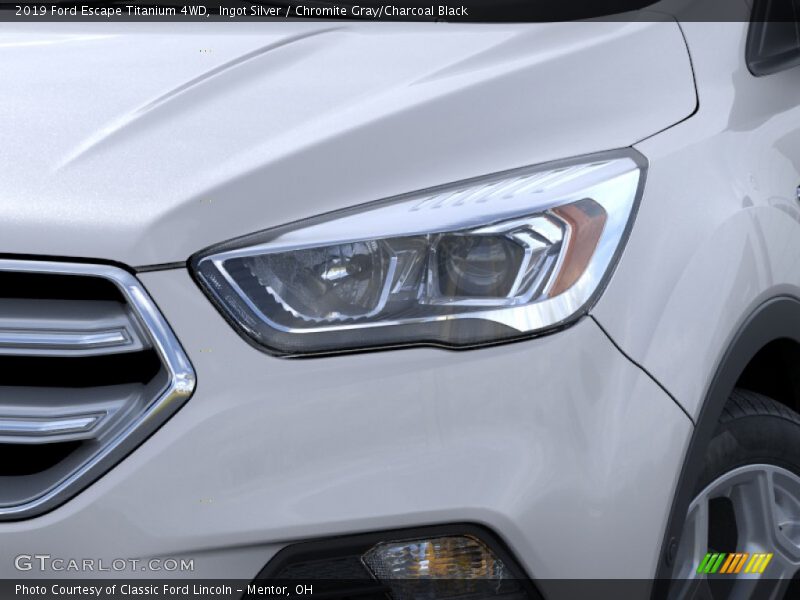 Ingot Silver / Chromite Gray/Charcoal Black 2019 Ford Escape Titanium 4WD