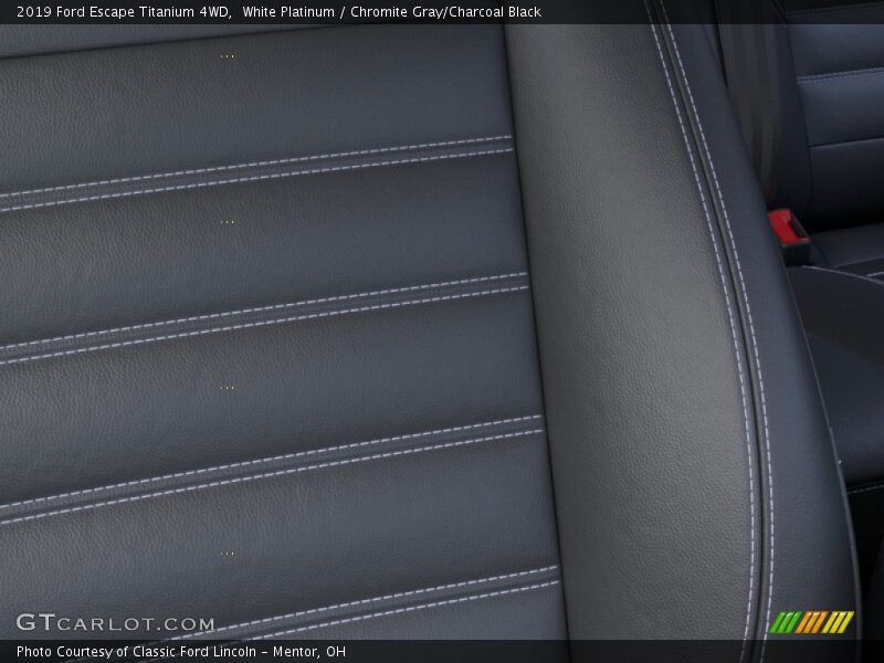 White Platinum / Chromite Gray/Charcoal Black 2019 Ford Escape Titanium 4WD