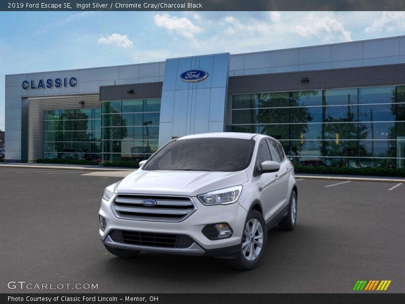 Ingot Silver / Chromite Gray/Charcoal Black 2019 Ford Escape SE