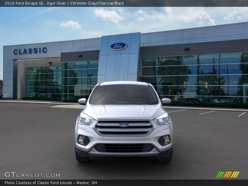 Ingot Silver / Chromite Gray/Charcoal Black 2019 Ford Escape SE