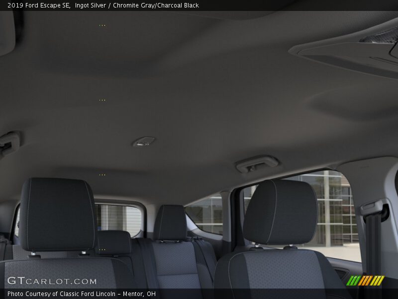 Ingot Silver / Chromite Gray/Charcoal Black 2019 Ford Escape SE