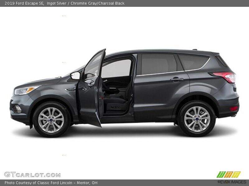 Ingot Silver / Chromite Gray/Charcoal Black 2019 Ford Escape SE