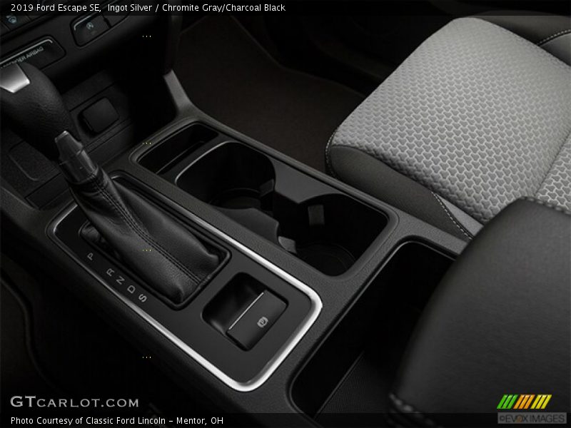 Ingot Silver / Chromite Gray/Charcoal Black 2019 Ford Escape SE