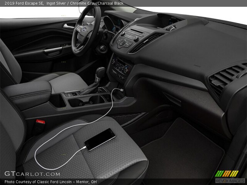 Ingot Silver / Chromite Gray/Charcoal Black 2019 Ford Escape SE