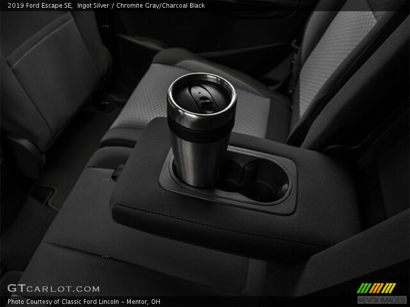 Ingot Silver / Chromite Gray/Charcoal Black 2019 Ford Escape SE