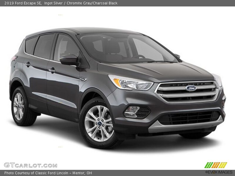 Ingot Silver / Chromite Gray/Charcoal Black 2019 Ford Escape SE