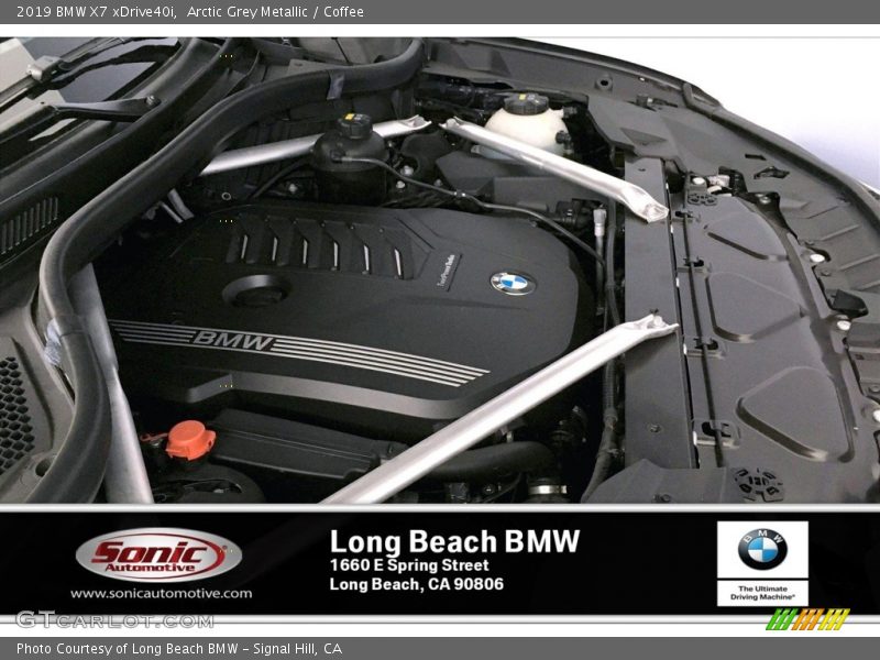 Arctic Grey Metallic / Coffee 2019 BMW X7 xDrive40i