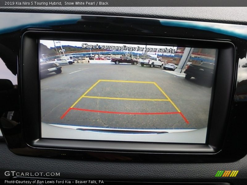 Snow White Pearl / Black 2019 Kia Niro S Touring Hybrid