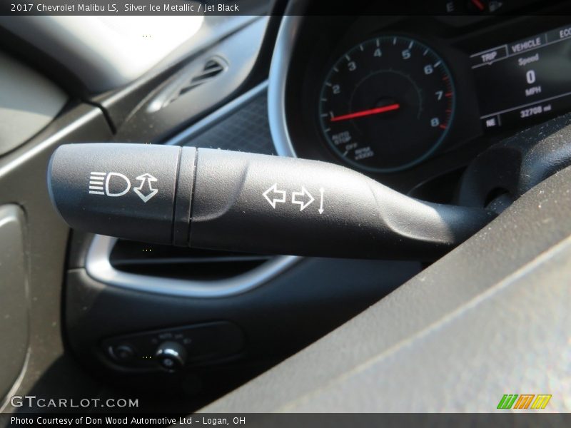 Silver Ice Metallic / Jet Black 2017 Chevrolet Malibu LS