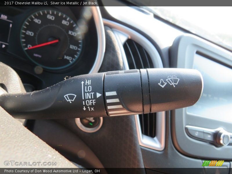 Silver Ice Metallic / Jet Black 2017 Chevrolet Malibu LS