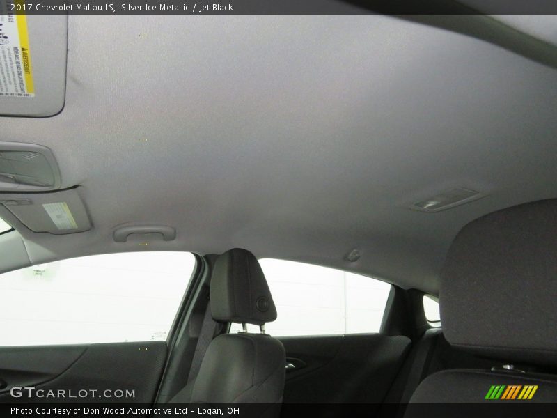 Silver Ice Metallic / Jet Black 2017 Chevrolet Malibu LS