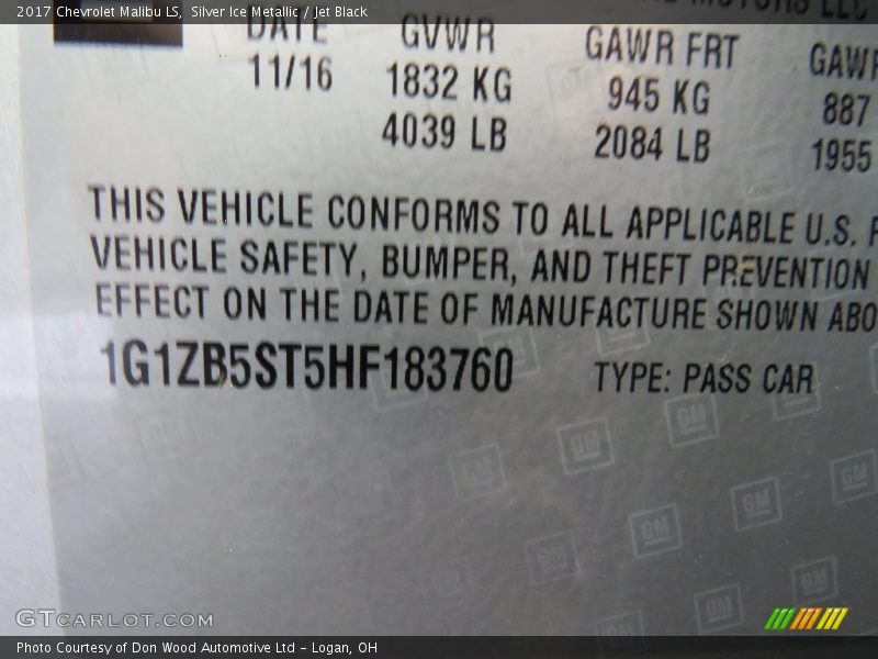 Silver Ice Metallic / Jet Black 2017 Chevrolet Malibu LS