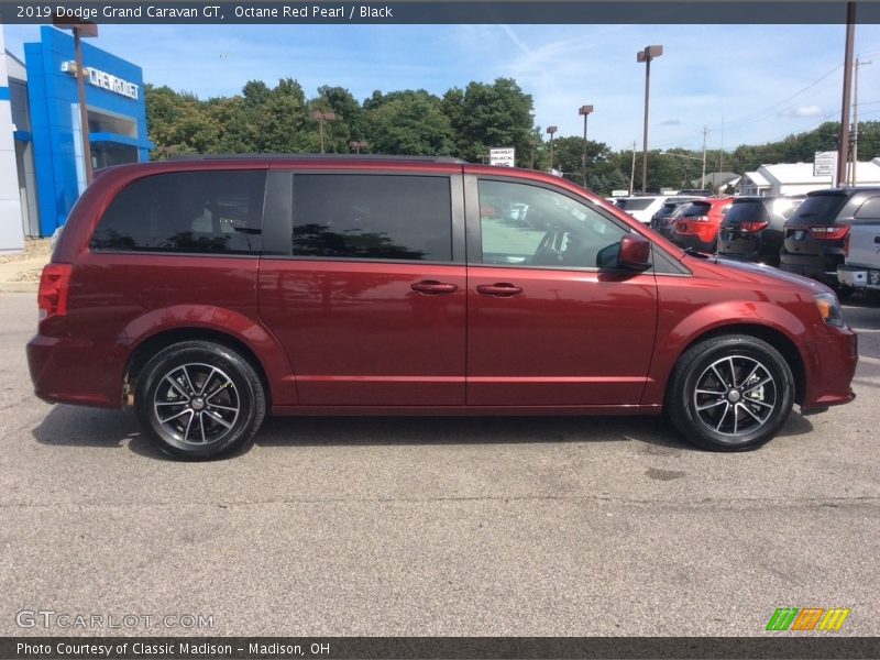 Octane Red Pearl / Black 2019 Dodge Grand Caravan GT