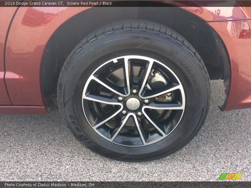 Octane Red Pearl / Black 2019 Dodge Grand Caravan GT