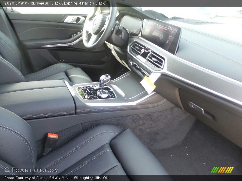  2020 X7 xDrive40i Black Interior