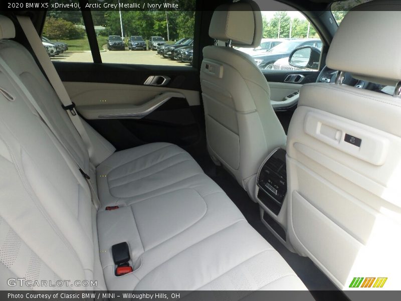 Front Seat of 2020 X5 xDrive40i