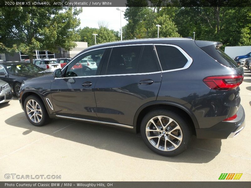 Arctic Grey Metallic / Ivory White 2020 BMW X5 xDrive40i