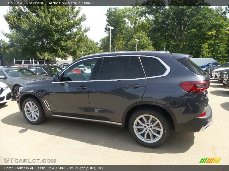 Arctic Grey Metallic / Black 2019 BMW X5 xDrive40i