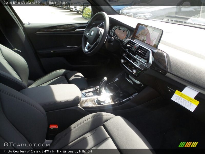 Jet Black / Black 2019 BMW X3 xDrive30i