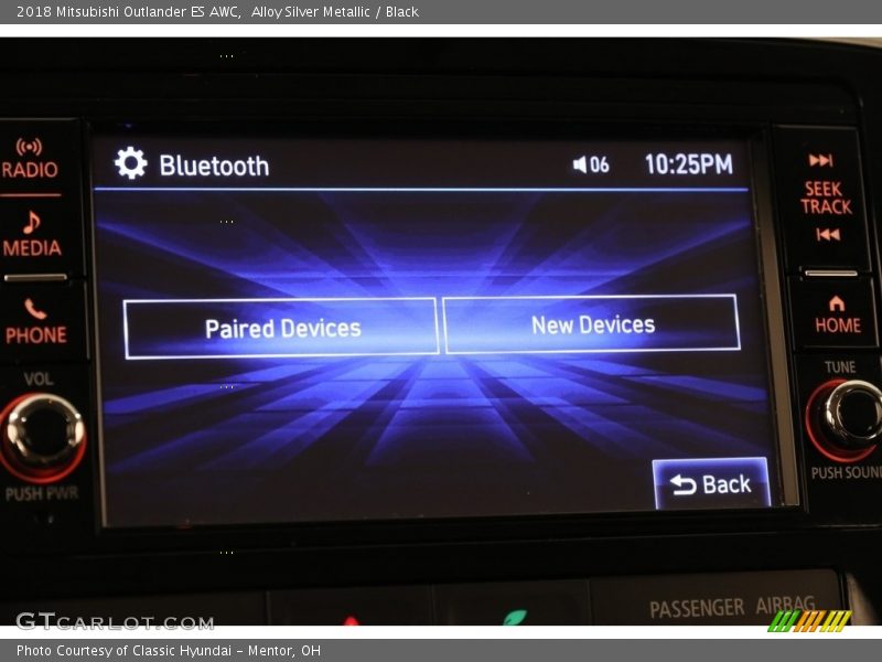 Controls of 2018 Outlander ES AWC