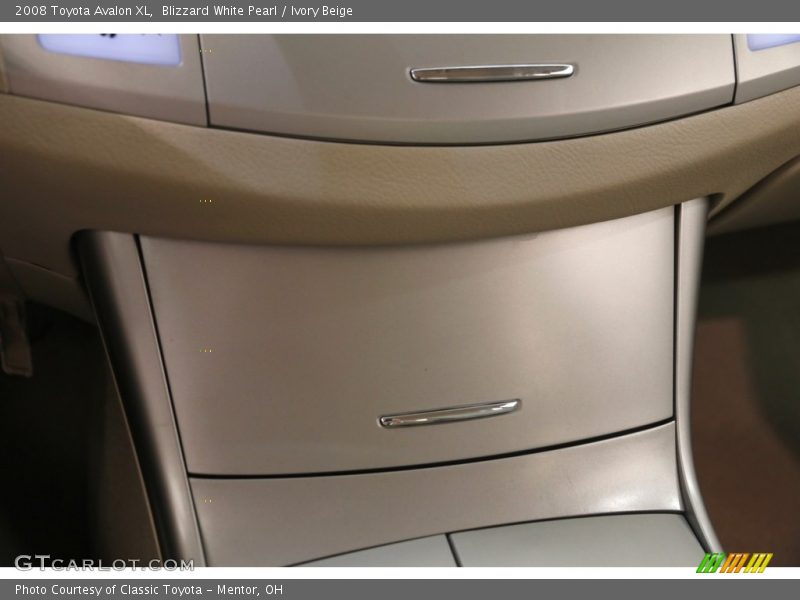 Blizzard White Pearl / Ivory Beige 2008 Toyota Avalon XL
