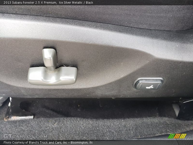 Ice Silver Metallic / Black 2013 Subaru Forester 2.5 X Premium