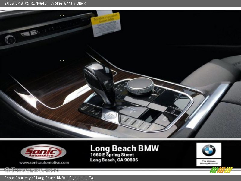 Alpine White / Black 2019 BMW X5 xDrive40i