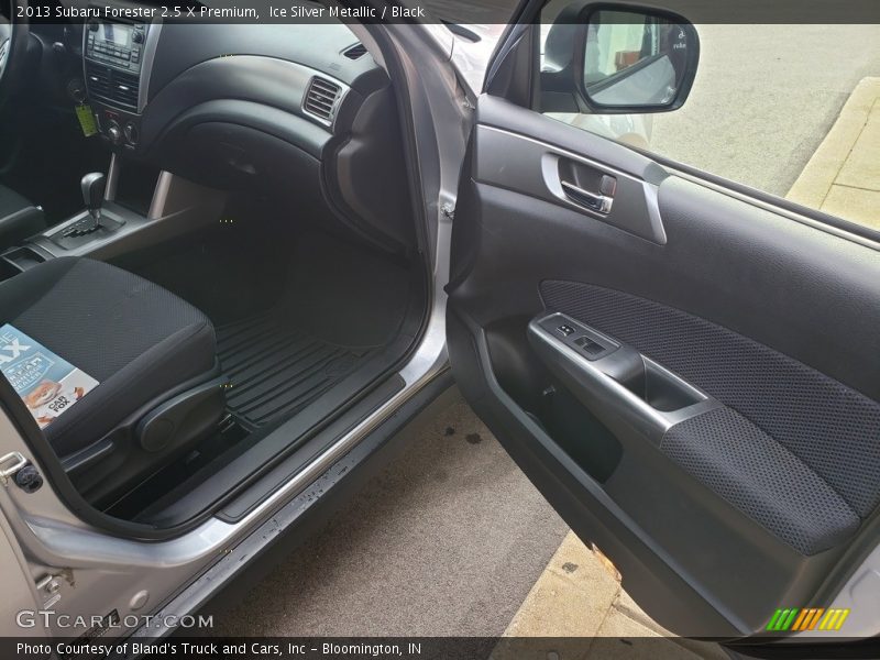 Ice Silver Metallic / Black 2013 Subaru Forester 2.5 X Premium